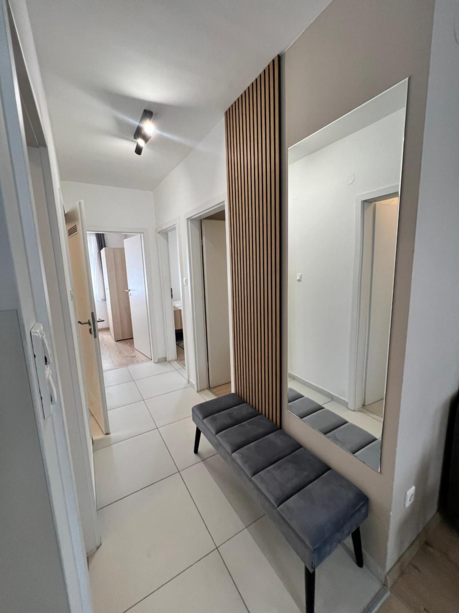 Maple Tree Budget Apartament